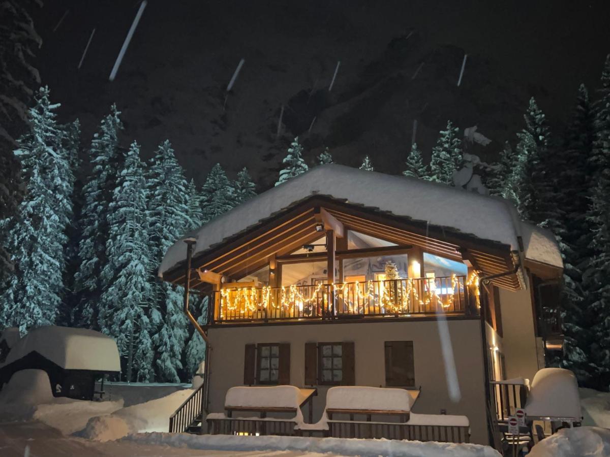 Wildhomes Wild Wolf Lodge Courmayeur Exterior foto